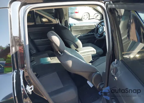 2012 Jeep Compass Latitude z USA, uszkodzony, nr VIN 1C4NJDEB0CD659097